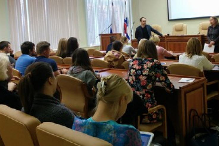 Продвижение идей, маркетинг, SMM - на бизнес-тренинге для молодых предпринимателей Ленинградской области